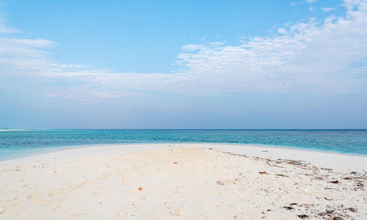 Fulhadhoo Inn Экстерьер фото